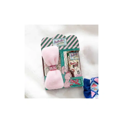Heathcote's Emporium Vintage Fayre Lather & Lounge